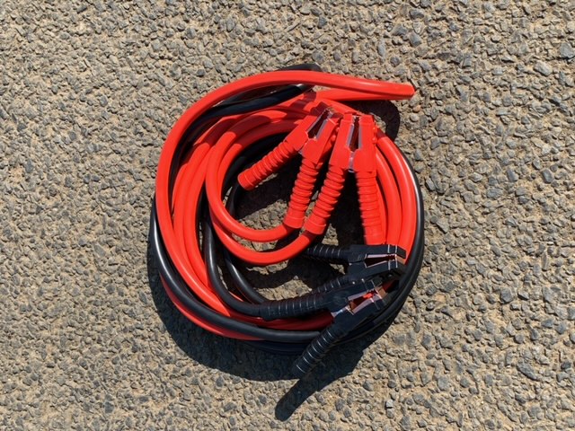 ブースターケーブル 120アンペア　5メートル　9ミリ　12V 24V兼用 4ｔトラック使用可 ケーブル　新品　ワニ口クリップ　送料無料ｙ