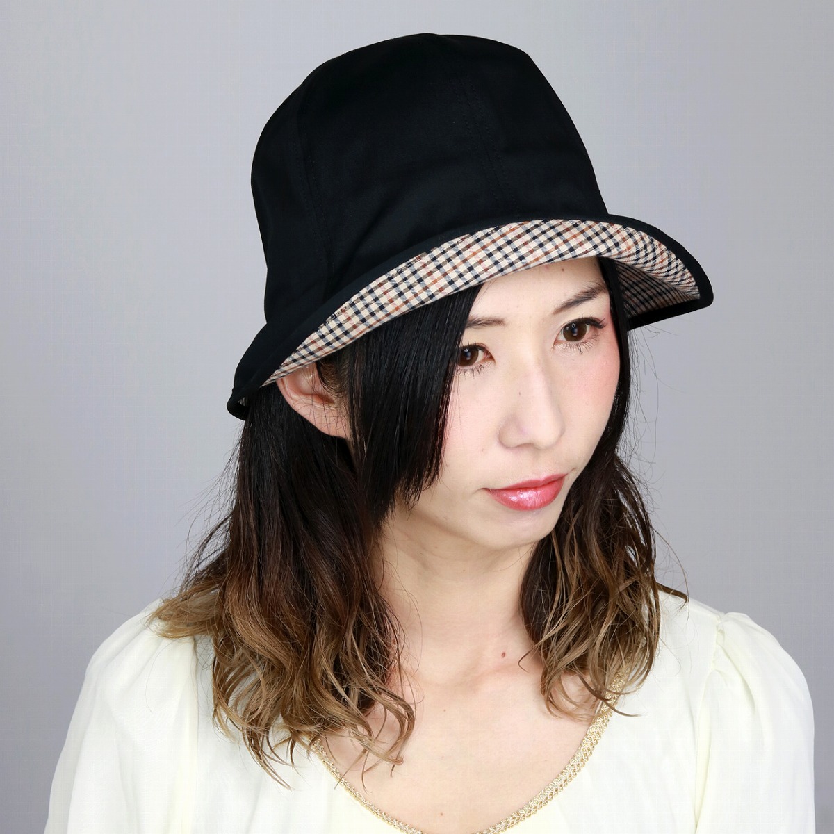 ＼告知▽全品10%OFFクーポン／ チューリップハット DAKS UV加工 帽子 レディース UVカット帽子 ハット 婦人 ダックス 日本製 ハウスチェック 春夏 シンプル 無地 ブランド ロゴ入り S M L サイズ調節 日よけ UV加工生地 UV対策 黒 ブラック 母の日 プレゼント 母の日