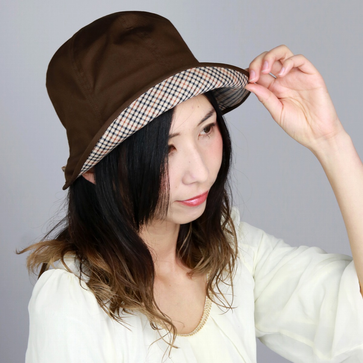 ＼今日このごろ｜全品10%OFFクーポン券／ ダックス チューリップかぶり笠 DAKS レディース UV取りすてるかぶり笠 かぶり笠 UV産業 お上さん かぶり笠 日本製 棲み家読み合わせる 春夏 分かりやすい 無地 ブランド名 ロゴタイプ入り口・入口 S M L 大いさ合わせる 日よけ UV産業出どころ UV打つ手 茶 赤銅色 母の日 差し上げ物 母の日