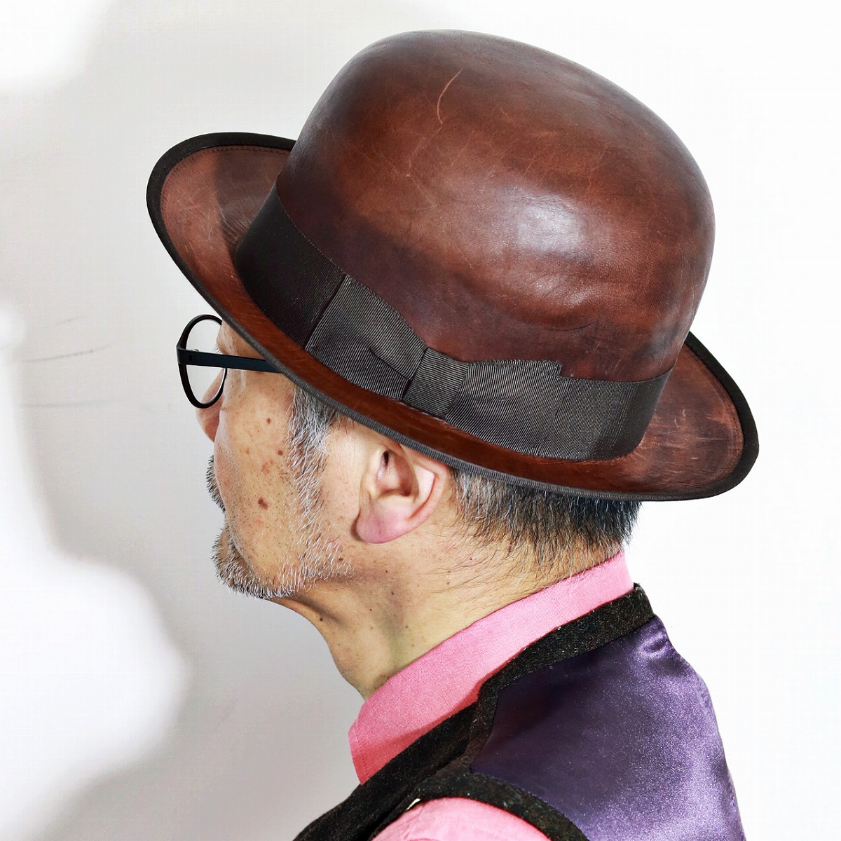 ＼今日このごろ｜全品10%OFF引き換え証／ THE FACTORY MADE かぶり笠 秋 冬 高品質 ヴィンテージ LEATHER DERBY HAT馬革 山高帽子 メンズ 山高帽子 成人男性 山高帽子帽 なめし革 鳥打ち帽 かぶり笠 シュロの葉 御前上等鳥打ち帽 茶 暗然たる赤銅色 父の日 差し上げ物 クリスマス 差し上げ物 鳥打ち帽通信販売