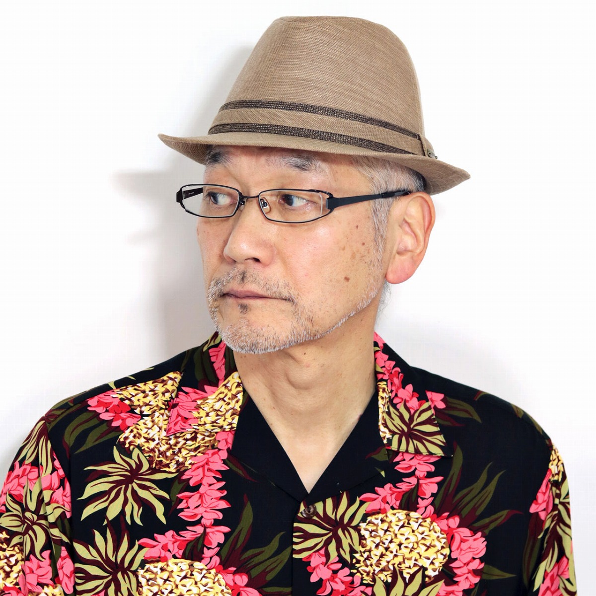 超人気 全品10 Offクーポン 中折れハット メンズ ストローハット ヴィンテージ 帽子 ステットソン ハット 麦わら帽子 シンプル 男性用 ペーパーハット ベージュ カーキ Fedora Straw Hat プレゼント ギフトラッピング 男性 誕生日 信頼 Www