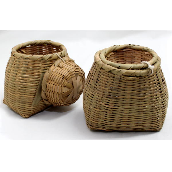 楽天市場】【国産】虎竹二段角魚籠 びく ビク 竹籠 竹かご 竹編み 角魚