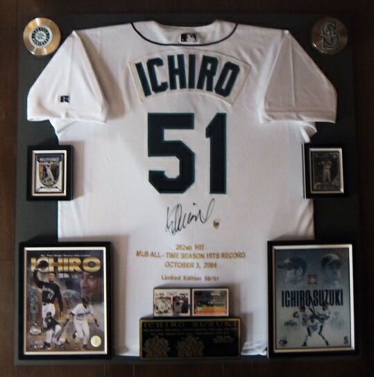 楽天市場】【直筆サイン】12/13 インテル オフィシャル 【長友】 直筆