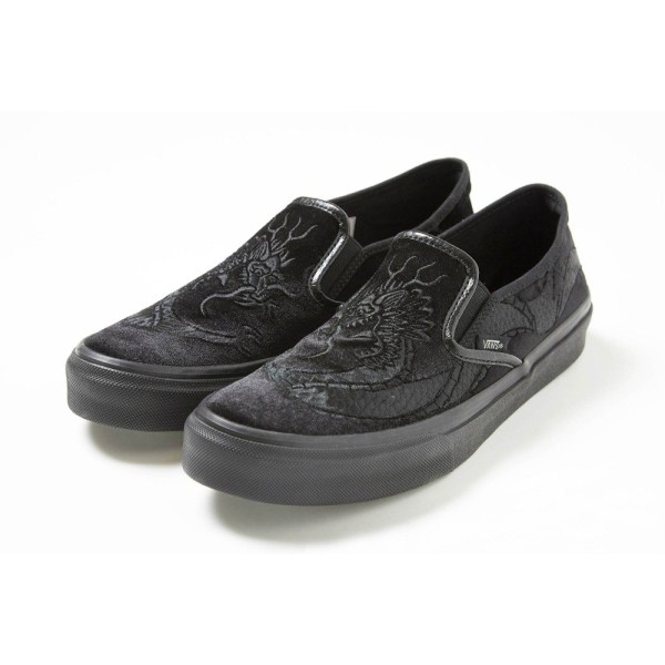vans deluxe slip on