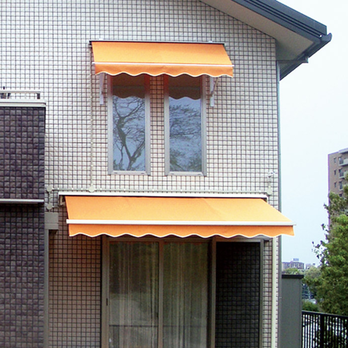 値下中！ BESSの家 フラップシェード 三角 2枚セット(オレンジ) 楽天市場】日よけ シェード オーニング 壁付型 手動式 ウィンドウ