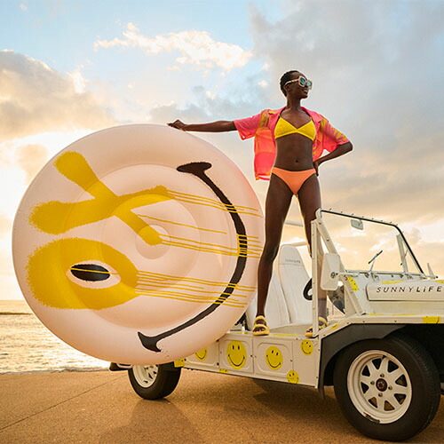 SUNNYLIFE(サニーライフ) フロート スマイリー50周年デザイン 海水浴 プール 夏 水遊び レジャー 水着 川遊び 水泳 スイミング おしゃれ 可愛い