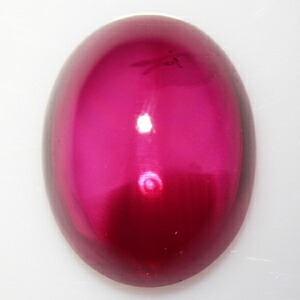 珍品☆疑似キャッツアイ 天然ルビー 1.02ct オーバルカボッション ルース 《ov_110size》 【1万円以上 ケース付 送料無料 ソーティングメモ無料】 【sale-b】【RCP】
