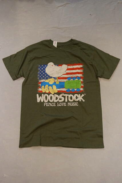 『ROCK　OFF』　(ロックオフ)　バンド　半そで　Tシャツ　　ウッドストック・フェスティバル　 ミュージシャンライセンスT 　グリーンMADE IN INDIA