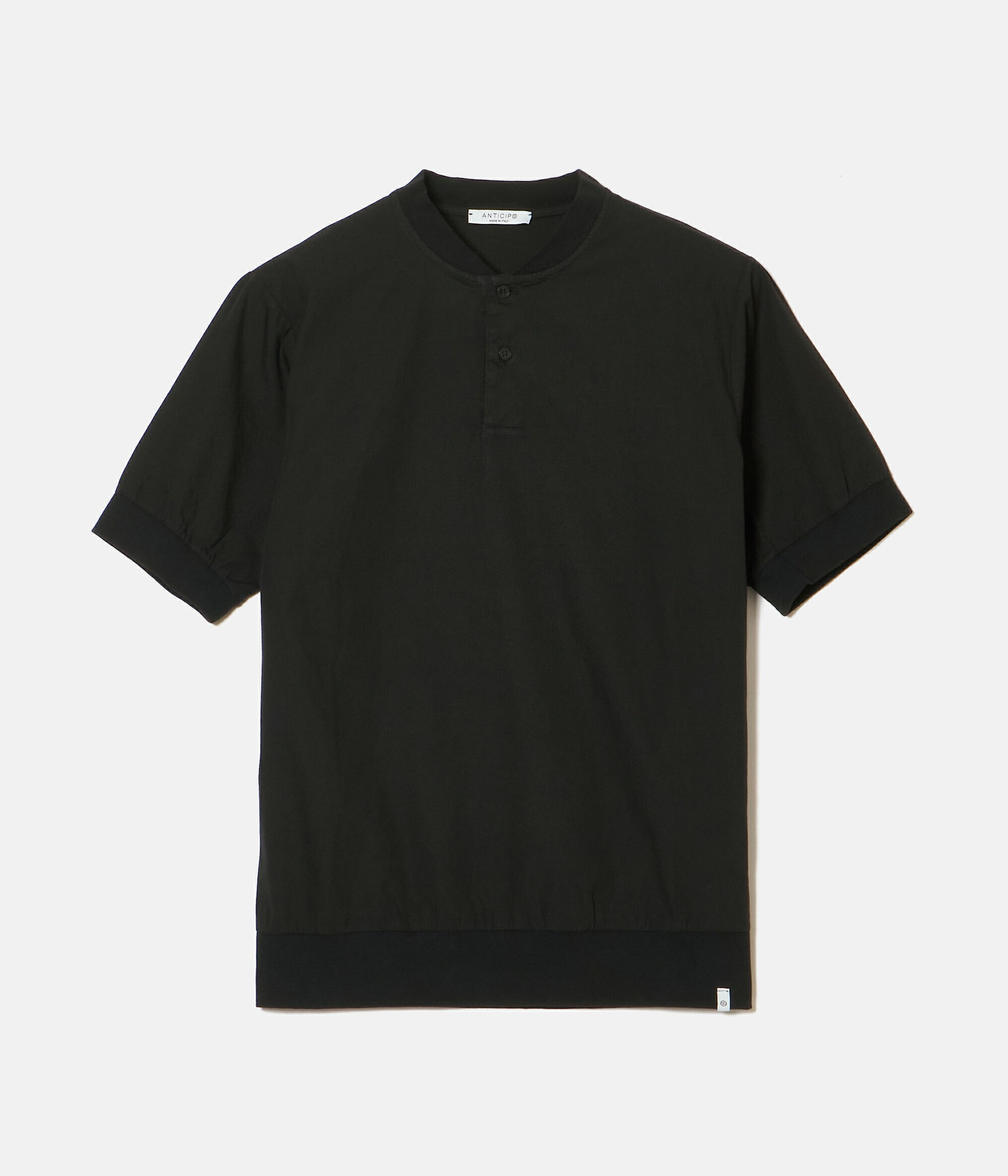 【期間限定セール｜50%OFF】【ANTICIPO|アンティチポ】GRILLO　ブラック　黒　半袖Tシャツ　イタリア　ヘンリーネック　春　夏　秋　綿100%　コットン【CRVNPOP】