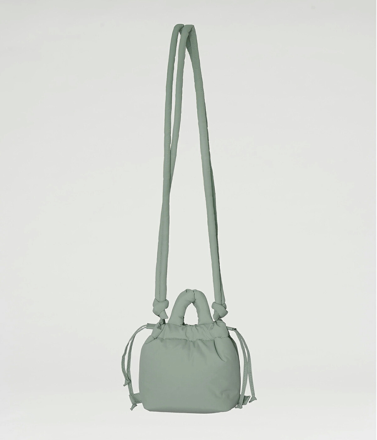 【取り寄せ商品】Micro Ona Soft Bag　鞄　ショルダーバッグ　リュックサック　斜め掛け　バックパック　ハンドバッグ　かばん　セージ　コンパクト　収納力【micro-ona-sage】