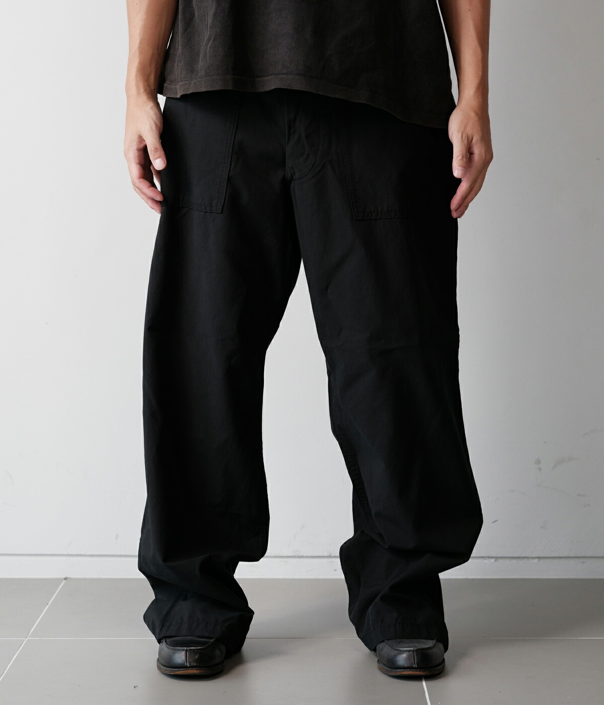 【30%OFFセール｜期間限定】【CIOTA｜シオタ】Baker Pants (Baggy) (One Wash)　ベイカーパンツ　メンズ　ブラック　チャコールグレー　サイドアジャスター　最上級スビンコットン　春　夏　秋【PTLM-165-CRBS】
