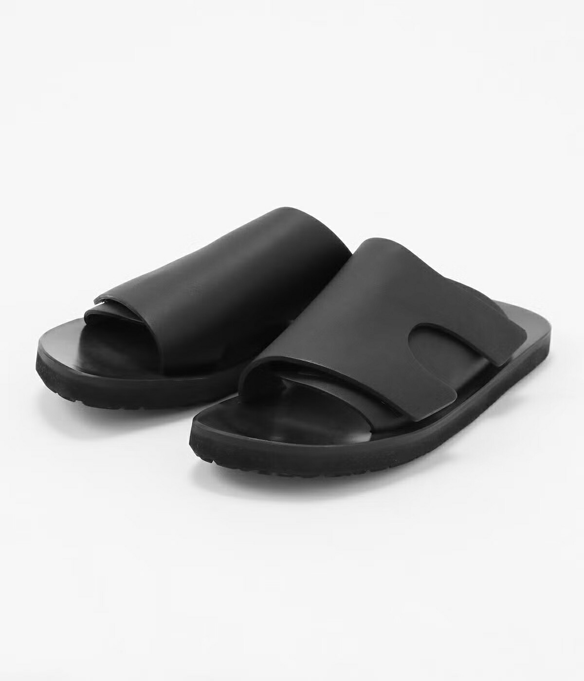 【junhashimoto｜ジュンハシモト】ベルクロサンダル VELCRO SANDAL 黒いこと 赤銅色 ベージュ 牛皮 実用性 軽さ 今めかしい 日本生み出すこと 雅びやか メンズ 春夏 心地よい【1112610002】