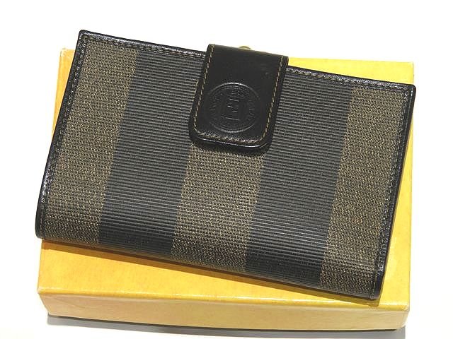 ◆美品◆FENDIフェンディ　ズッカ柄 がま口　財布　ケースは ブラウン系 楽天市場】【財布】FENDI フェンディ ズッカ柄 がま口財布 2