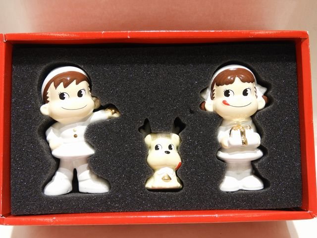 楽天市場】◎【 不二家 FUJIYA 】『 ペコ50周年記念 ペコ＆ポコ