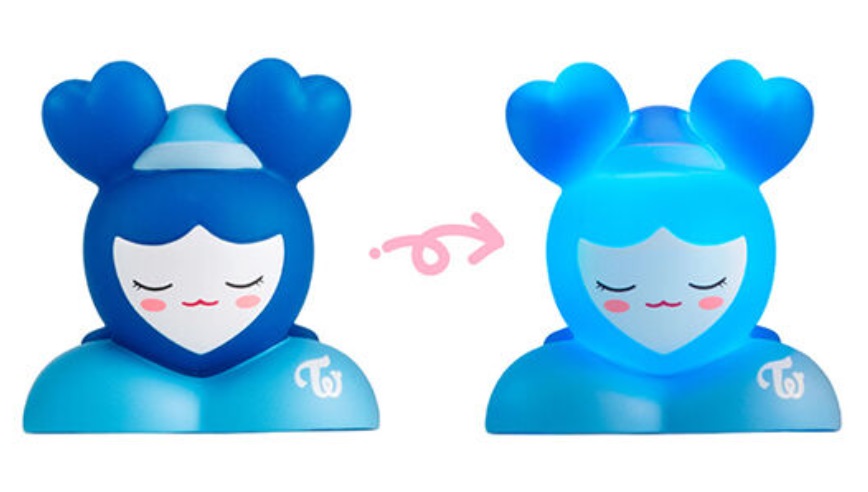 TWICE LOVELYS おやすみライトマスコット 10セット 1026b1.jpg