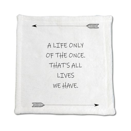 楽天市場 英語 名言 グッズ ハンドタオル A Life Only Of The Once 178 アロー 0mm 0mm オリジナル おすすめ かっこいい 部活 引退 スポーツ オリジナルグッズ専門店ファンクリ