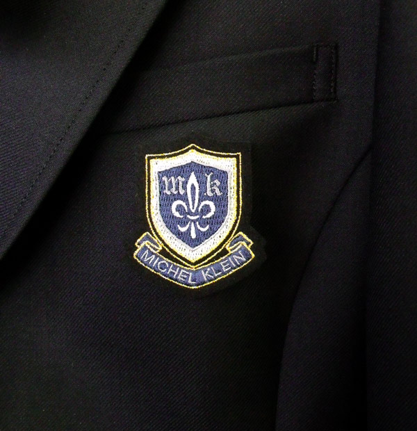 女子制服ブレザー★濃紺2つボタンミッシェルクラン★カンコー学生服★エンブレムのオマケ付き◆制服のない中学高校の通学・卒業式・入学式におすすめ