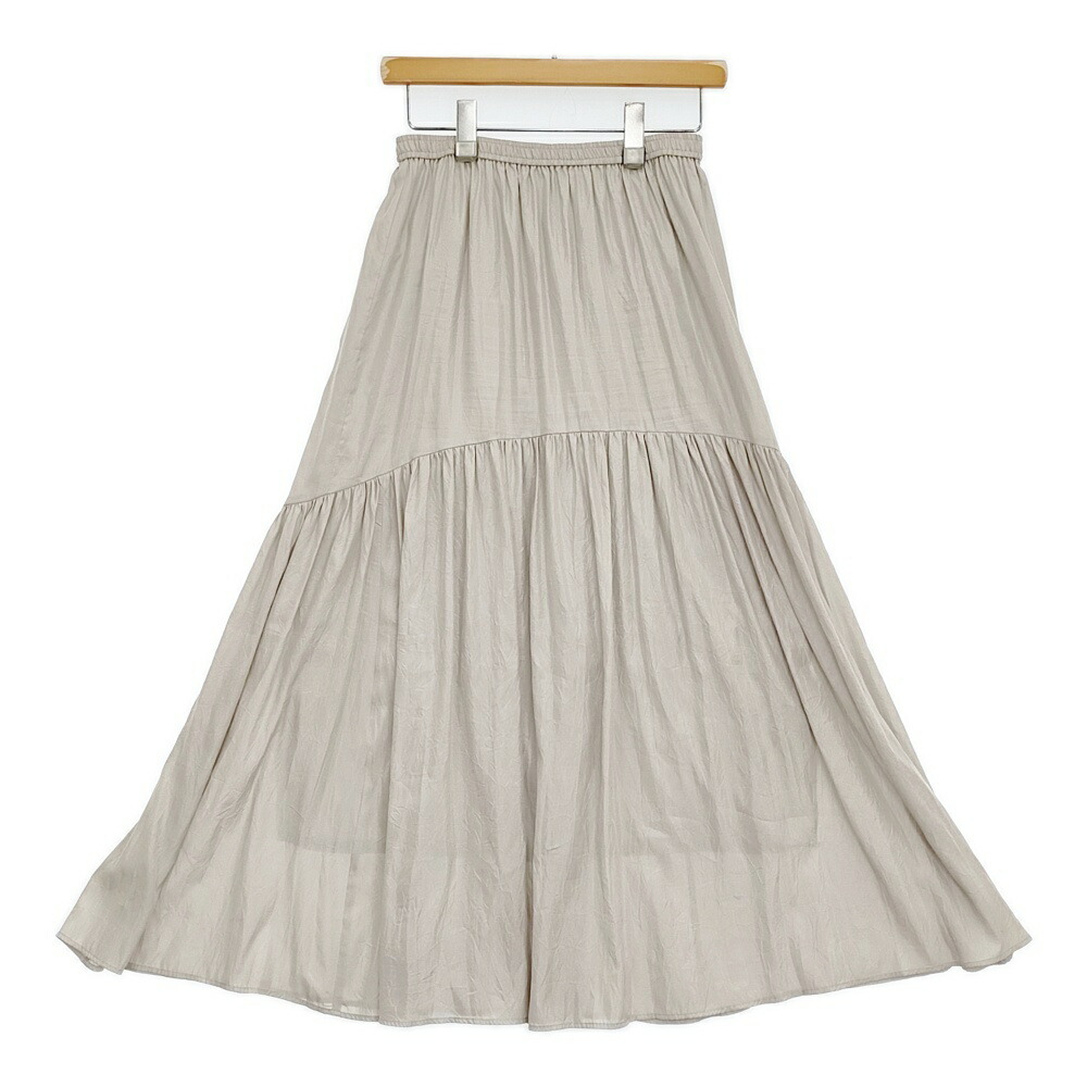 新品未使用品　フレームワーク　ロングスカート FRAMeWORK（フレームワーク）の「サテンロングスカート