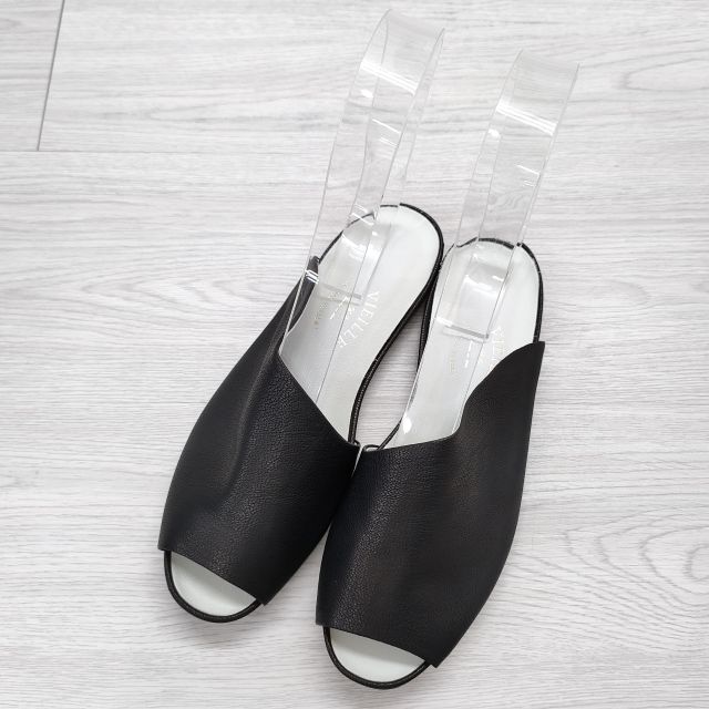 VIEILLE 新品 R.U. Un Goat Sandal ゴートレザーサンダル サイズ36 定価24200円 サンダル ブラック レディース ヴィエイユ【中古】4-0724S画像