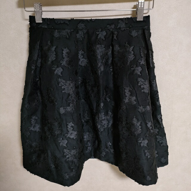 楽天市場】【7月20日に初値下げ！】アキラナカ エナメル フレア ロング