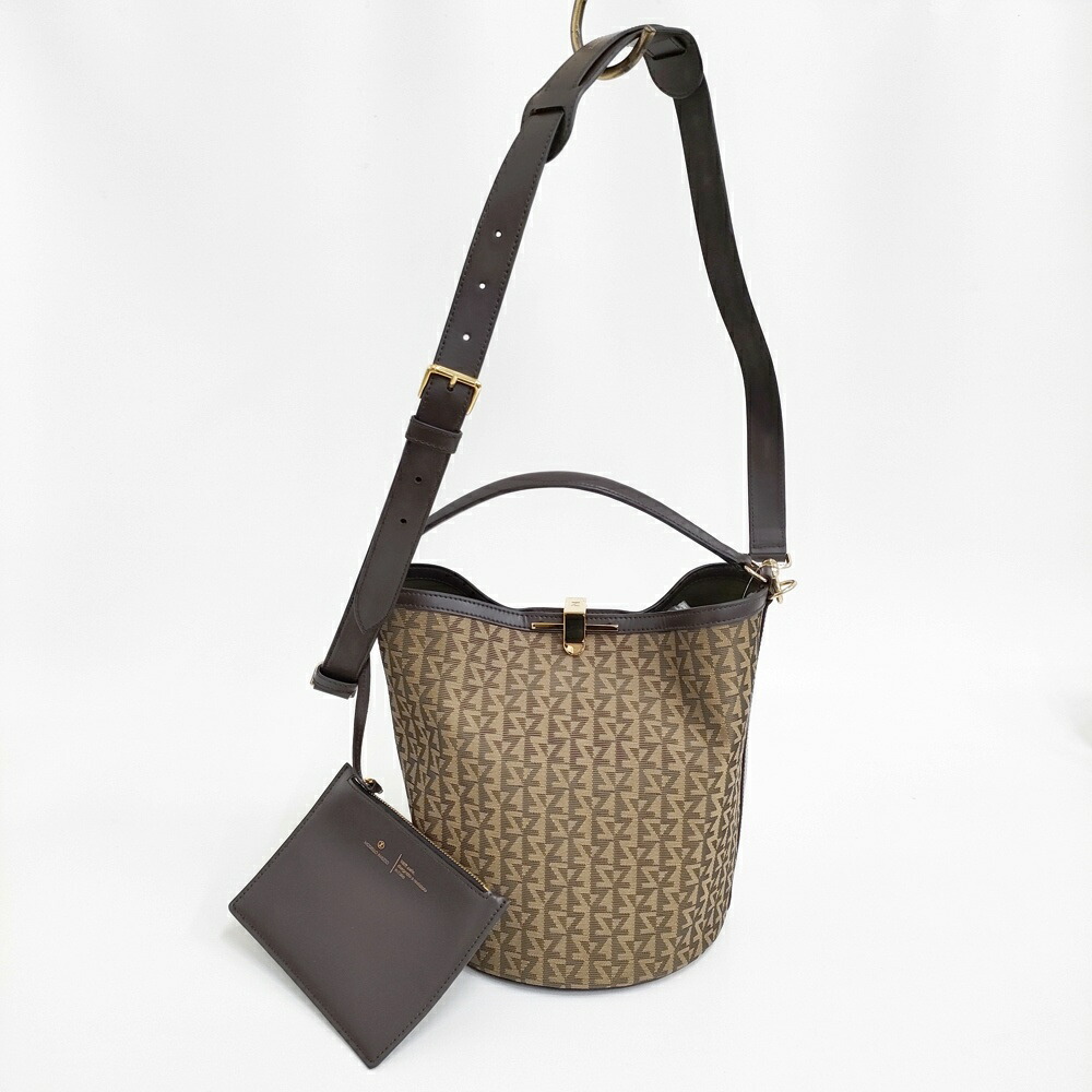 ZANCHETTI AMLETO BUCKET ジャ差し固める 井戸釣瓶御徒面子 ショルダーバッグ ベージュ レディース ザンケッティ【中古】5-0628G