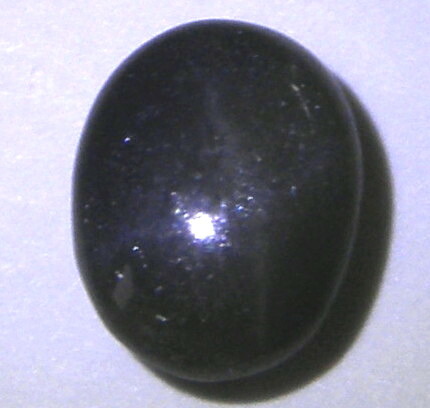 天然ブラックスタースピネル3.18ct　８月誕生石