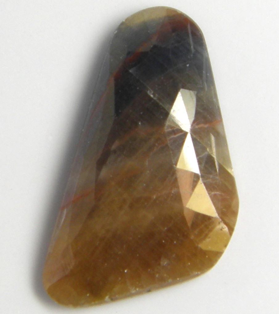 天然石 パーティーカラーサファイア20.80ct　9月誕生石