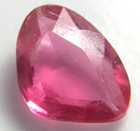 天然石 レッドスピネル0.51ct　８月誕生石