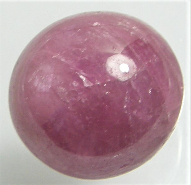 非加熱石　パープルサファイア２６．８４ｃｔ　９月誕生石