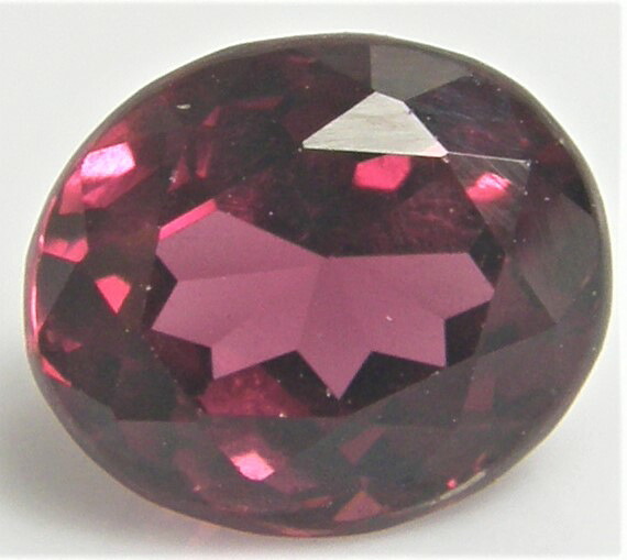 天然石　ロードライトガーネット２．３３ｃｔ