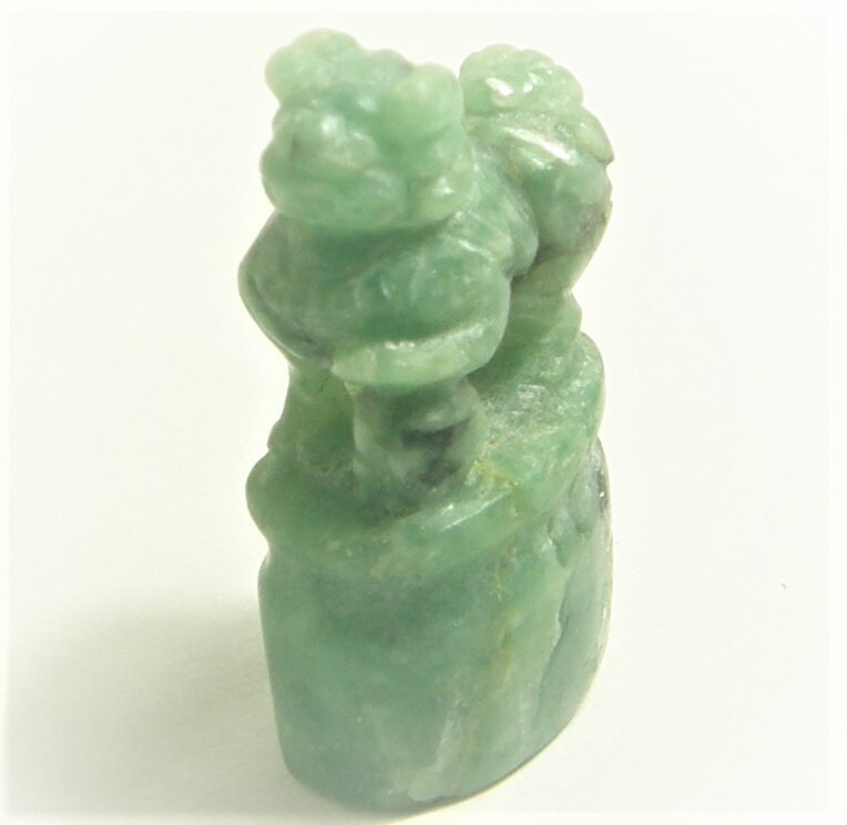 天然石 翡翠48.21ct彫刻品|Gems 支店