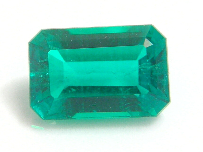 合成石 エメラルド2.23ct|Gems 支店