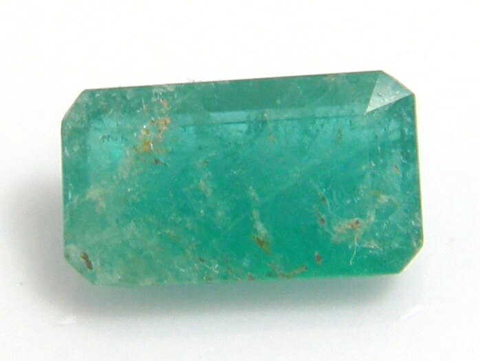 天然石　エメラルド０．６５ｃｔ｜Gems　支店