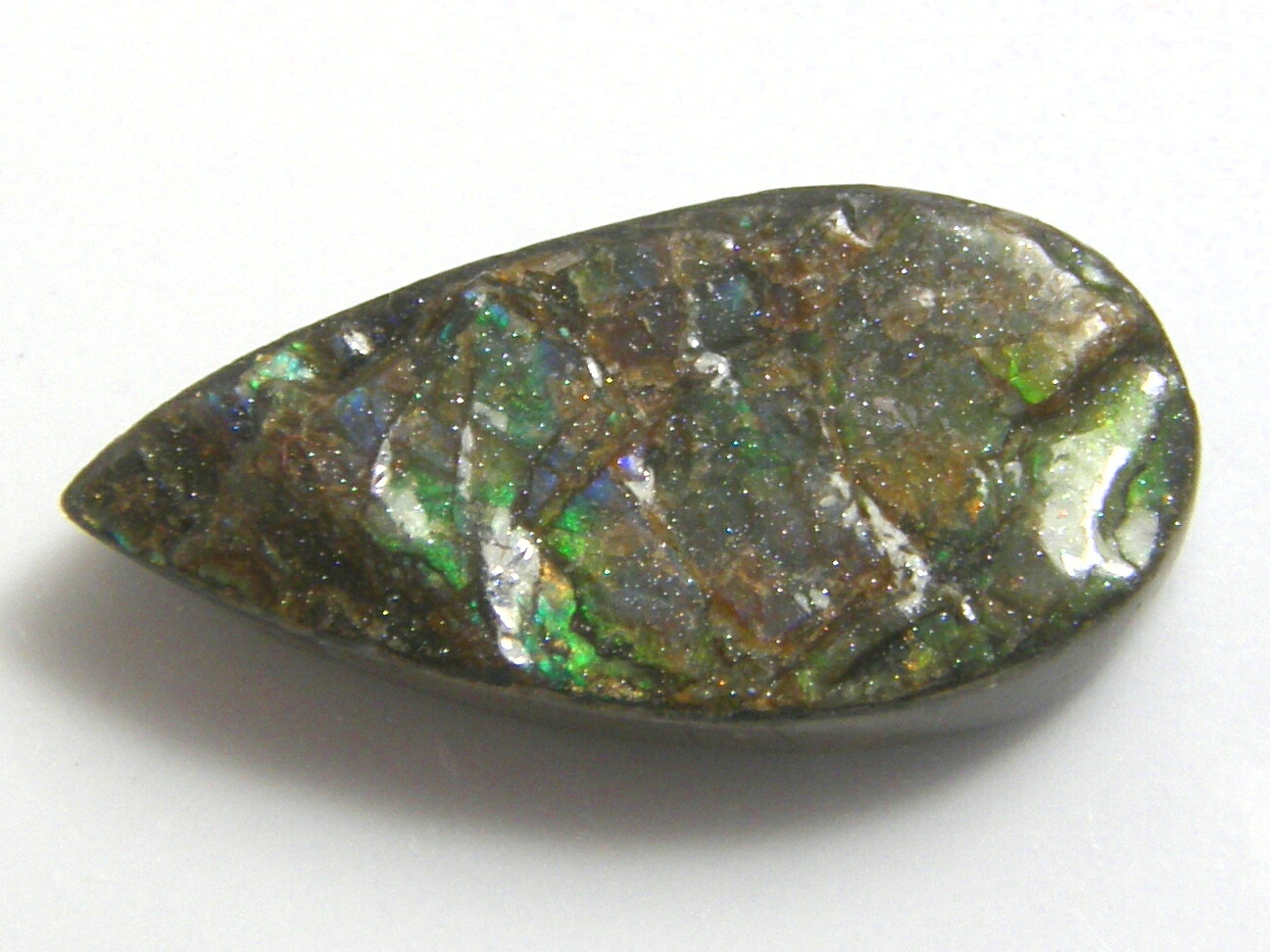 天然石　アンモライト１０．５２ｃｔ