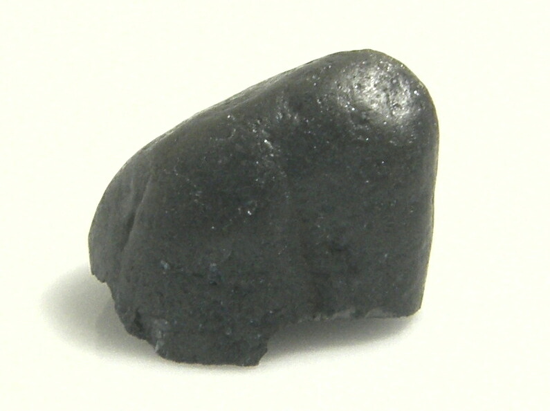 天然 ルチル3.35ct原石|Gems 支店