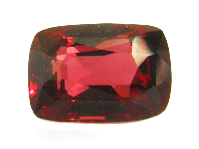 生まれながら レッドスピネル１．６４ｃｔ スリランカ産