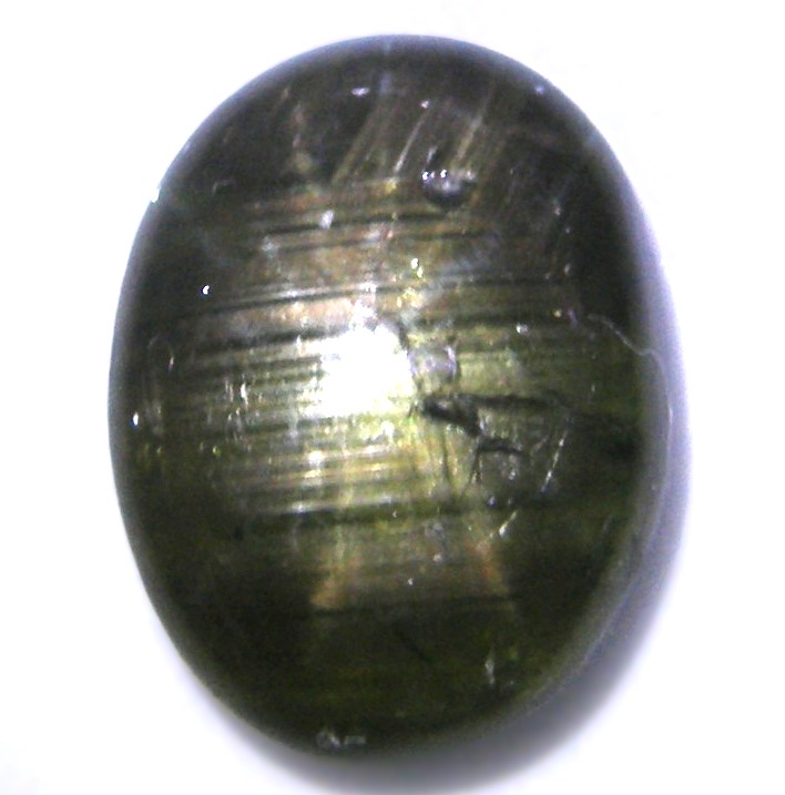 生まれながら １２条緑であることはやりっ児サファイア３．９９ｃｔ