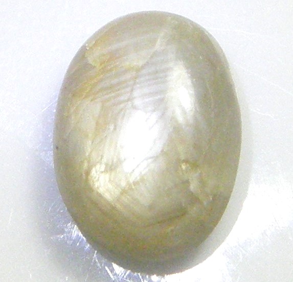 生まれながら イエローグレースターサファイア４．２９ｃｔ