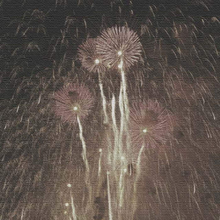 秦義之 花火 Yoshiyuki Hata XLサイズ 100cm×100cm アートパネル ファブリックパネル アートボード 壁掛け 日本製 ラッピング付き 店舗 カフェ ラウンジ ロビー ホテル 法人 lib-hat-0010-xl アートパネル アートボード 壁紙 装飾フィルム