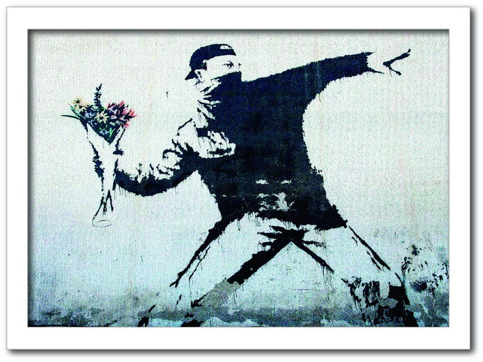 バンクシー Banksy インテリアアート Fower bomber 花束を投げる男 VS-1001WH-A2 フレームカラー：ホワイト サイズ：A2 店舗 カフェ ラウンジ ロビー ホテル 法人 kar-10054175s10 アートパネル アートボード 壁紙 装飾フィルム 送料無料