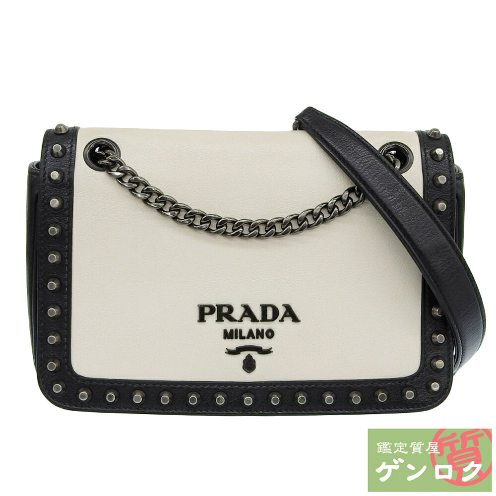 レア✨ PRADA ショルダーバッグ ハトメスタッズ アーカイブ ブラウン レア✨ PRADA ショルダーバッグ ハトメスタッズ アーカイブ