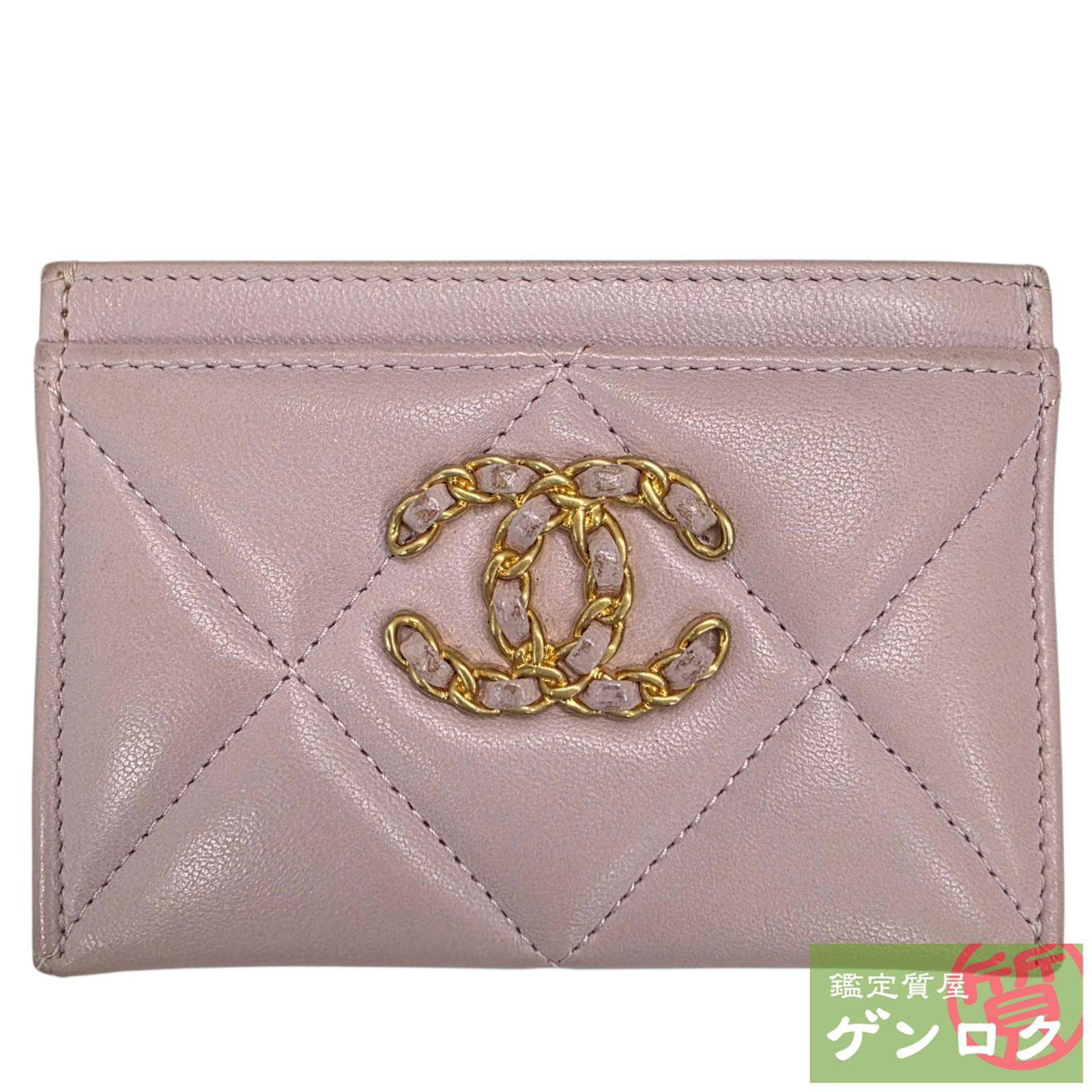 【中古】 シャネル シャネル19 歌留多容れもの 31番台 なめし革 薄サクラ色  ゴールド金具 CHANEL【一六銀行】【代引っ張ること委員会無料】