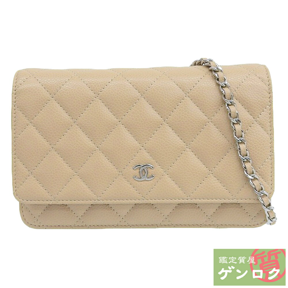 キュートなチャーム付き◎【CHANEL】ハーフムーンポシェット ハーフムーン CHANEL(シャネル) バッグ・カバン(レディース