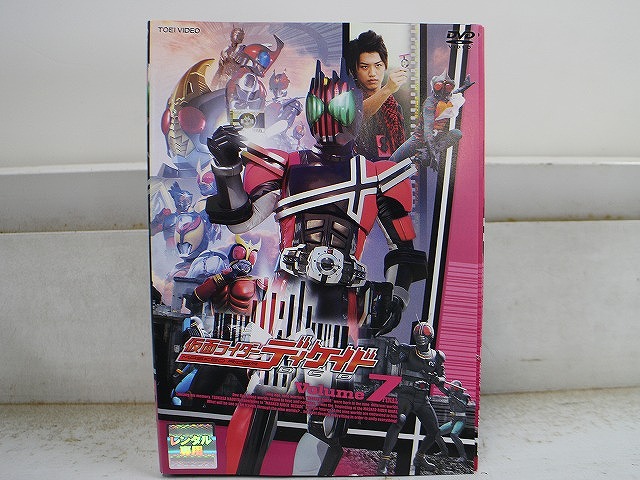 【送料無料】 〔中古〕 DVD 仮面ライダーディケイド 全7巻 ※ケース無し発送 レンタル落ち ZX1159｜ギフトグッズ 店