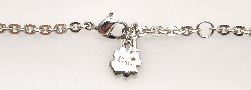 クリスチャン ディオール ハート3連 ネックレス シルバー Dior Christian 楽ギフ Dior 中古 Christian 楽ギフ あす楽 銀座パリス 店 クリスチャン ディオール ハート3連 ネックレス シルバー Dior Christian 楽ギフ Dior 中古 Christian 楽ギフ あす楽 銀座パリス 店