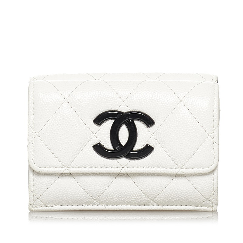 高評価のクリスマスプレゼント 新品同様 美品 CHANEL シャネル 財布