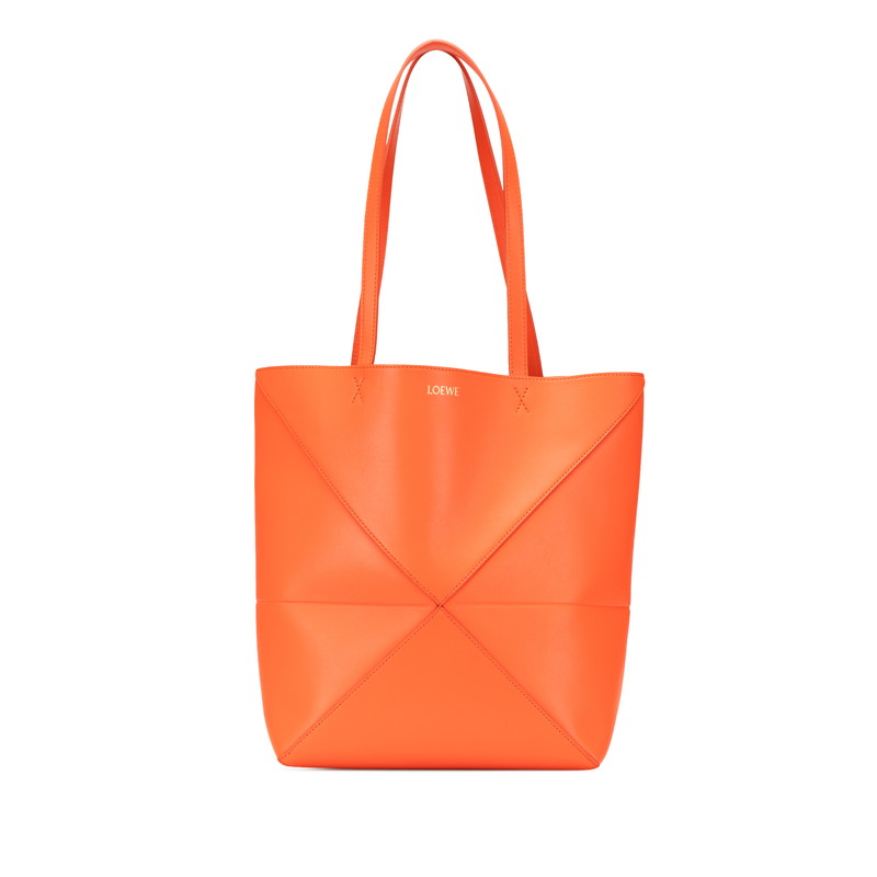 LOEWE ロエベ　イエロー　レザートートバッグ　A4対応　ラムスキン　高級 ロエベイエロートートバッグ
