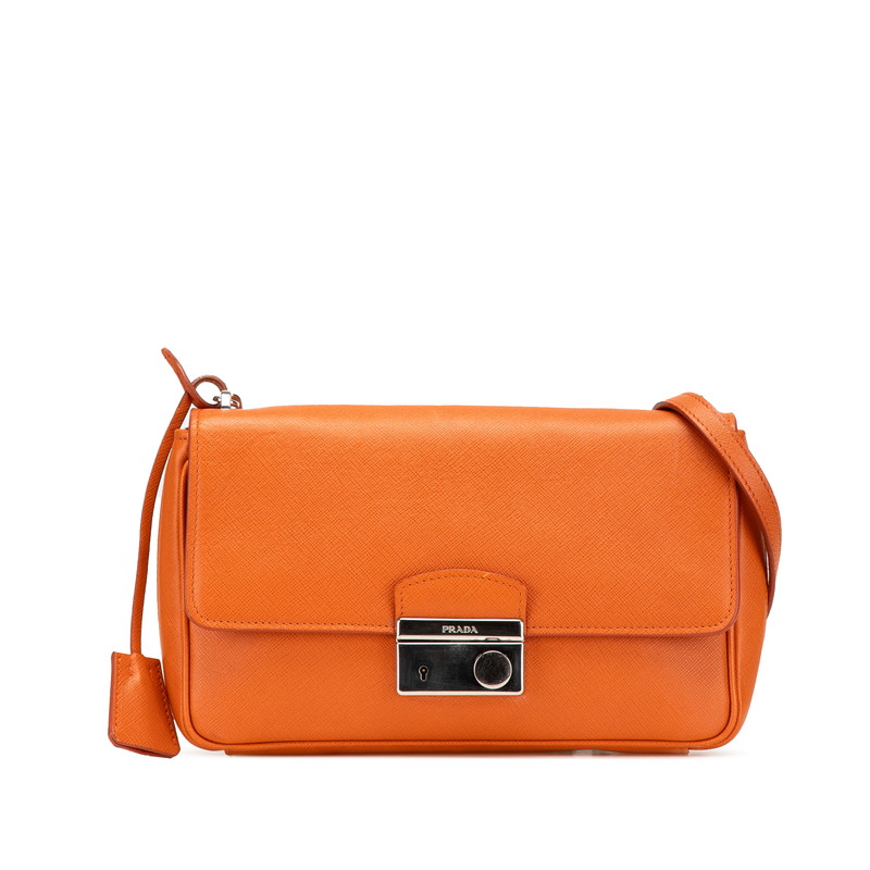 PRADA★セール！サフィアーノレザーショルダーバック♪ 1BD133 PRADA☆セール！サフィアーノレザーショルダーバック♪ 1BD133