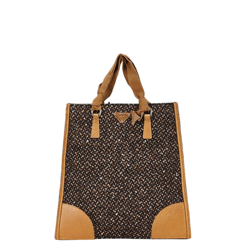 希少✨ PRADA プラダ 三角プレート ニット マルチカラー ハンドバッグ 楽天市場】【中古】 PRADA プラダ 三角ロゴ プレート 編み込み