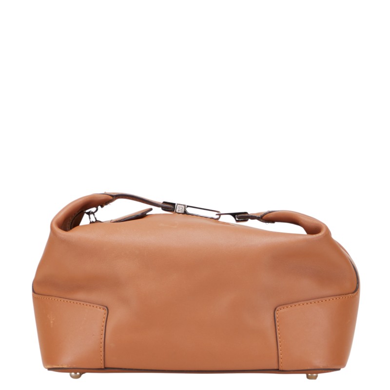 ロエベ ロゴ ハンドバッグ ブラウン レザー レディース LOEWE 【中古】｜【銀座パリス】　店 26,250円